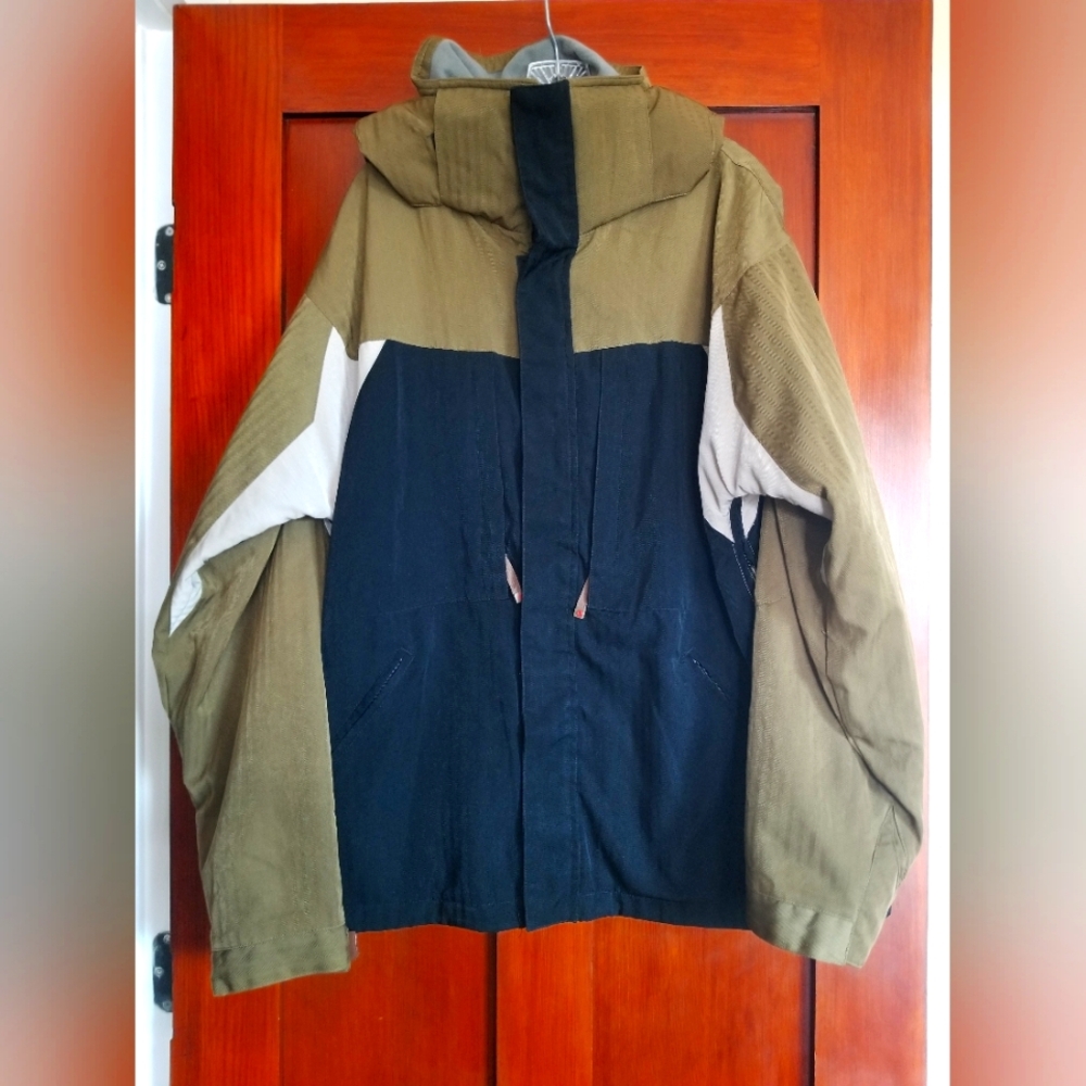 LIQUID V.2500 Boardwear Jacket Size Medium